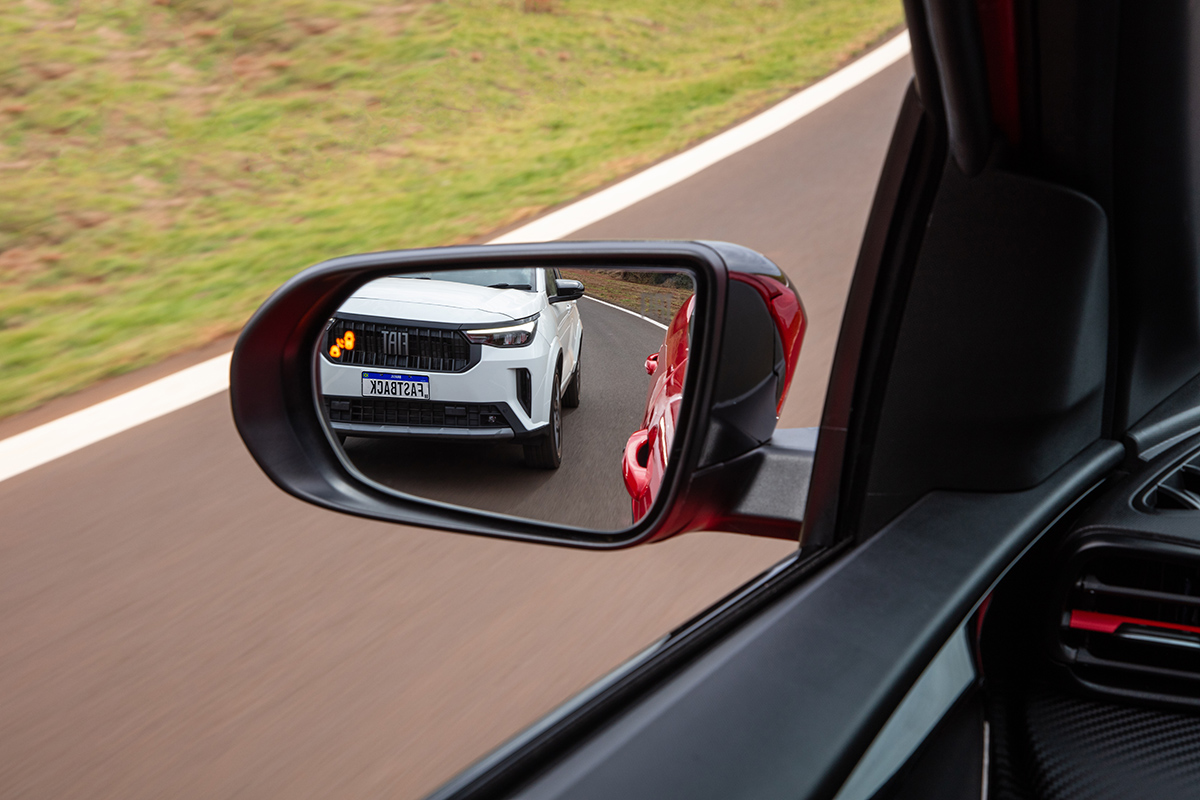Copia de Fiat_Fastback_Abarth_My26_014