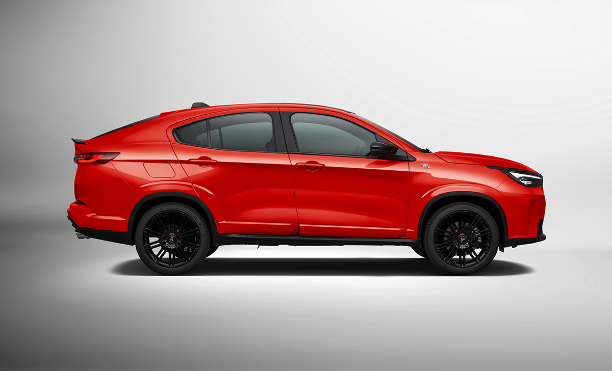 Copia de Fiat_Fastback_Abarth_My26_018