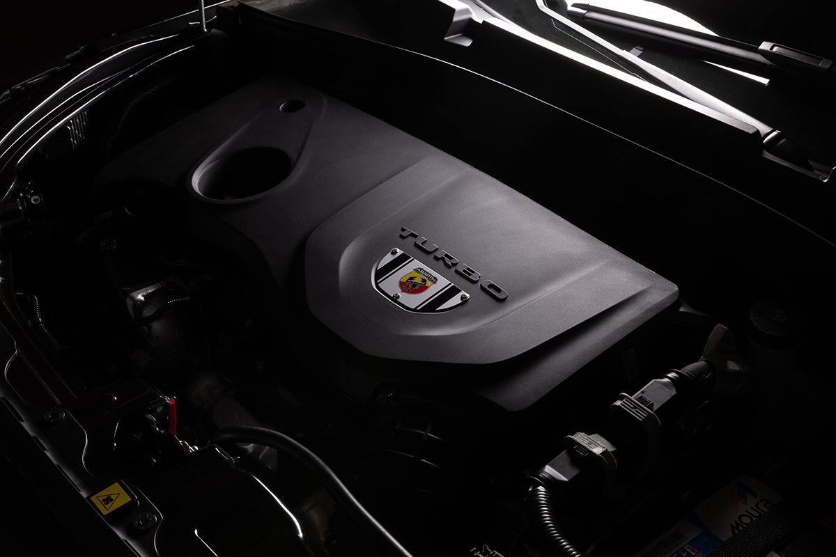 Copia de Fiat_Fastback_Abarth_My26_042