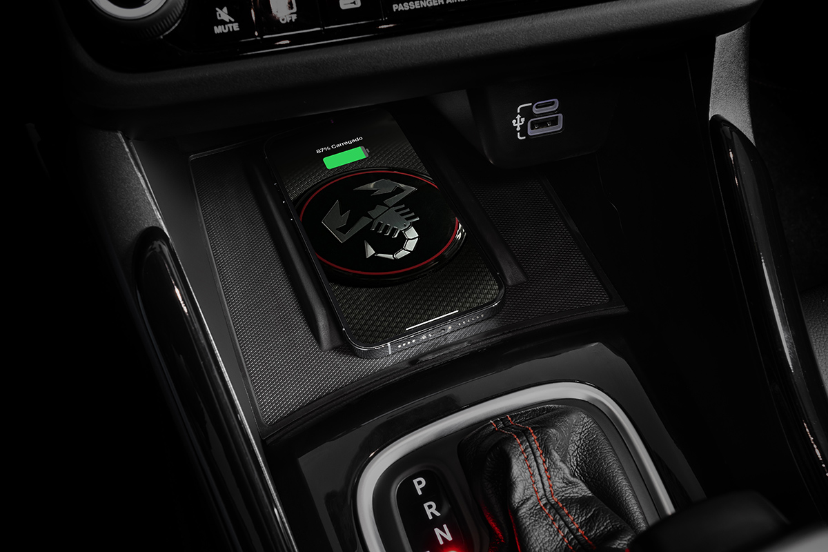 Copia de Fiat_Fastback_Abarth_My26_051