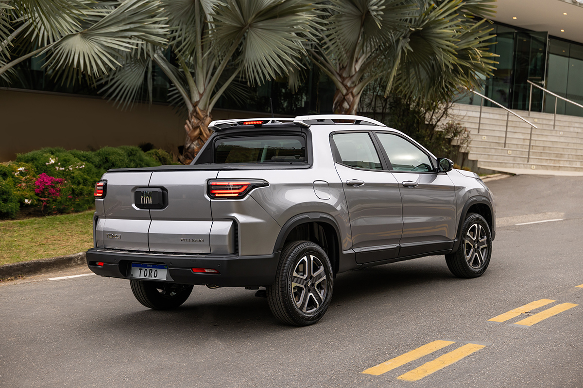 Copia de Fiat_Toro_Freedom_My26_006