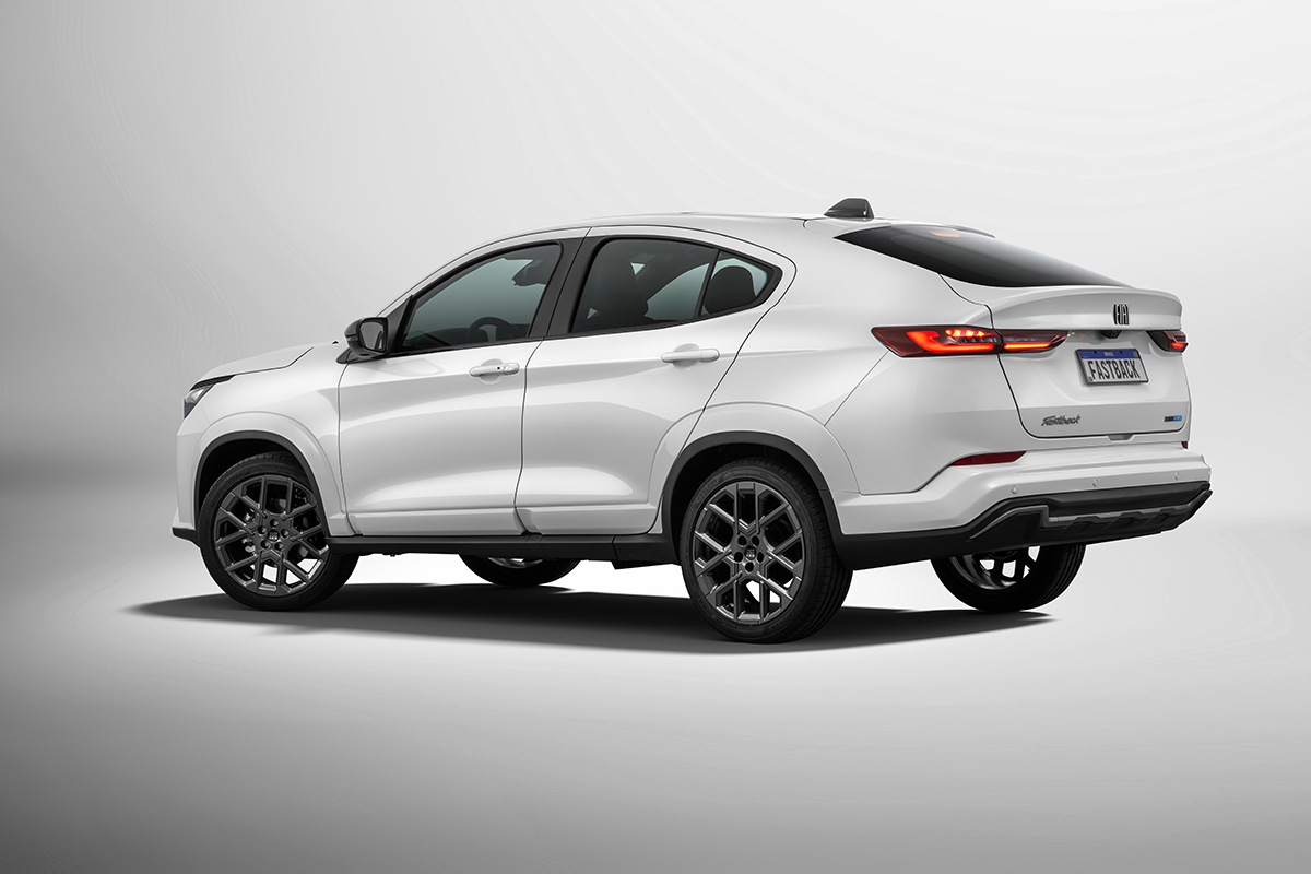 Fiat_Fastback_Impetus_My26_024